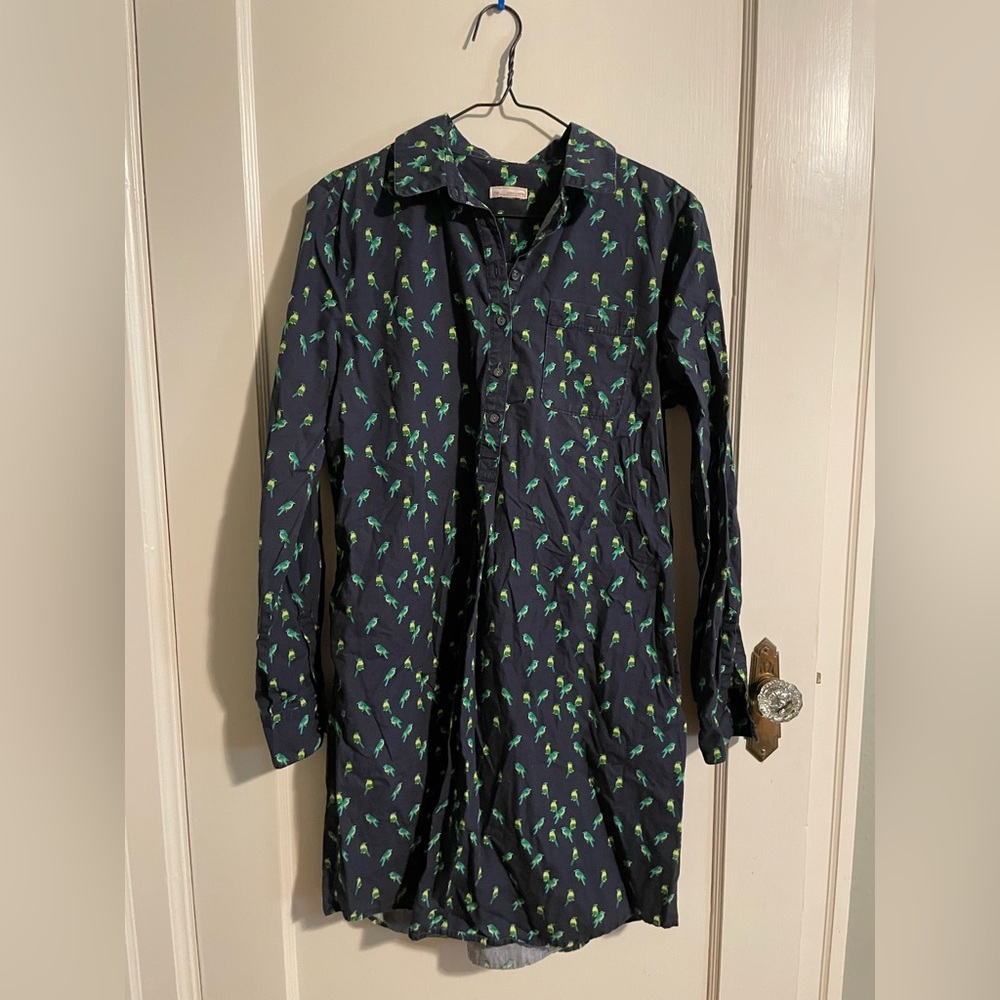 Medium Gap bird print shirt dress